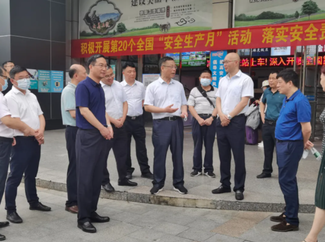 市人大常委會黨組書記、主任朱寅健一行調(diào)研上饒汽運(yùn)