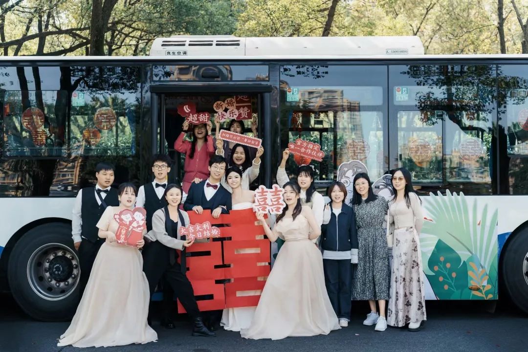 創(chuàng)新經(jīng)營(yíng) || 新余公交：婚車定制 低碳、節(jié)儉、有新意！