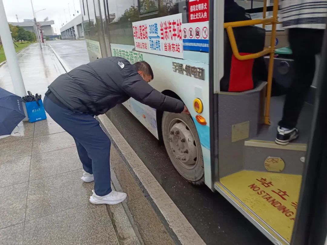 馬鞍山長客：多舉措應(yīng)對(duì)低溫雨雪天氣