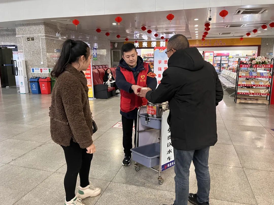 都市城際公交、大通物流：情滿三月學(xué)雷鋒