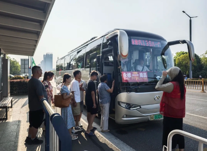 九江長(zhǎng)運(yùn):票價(jià)5元!永修至南昌139城際公交新線路正式開(kāi)通!