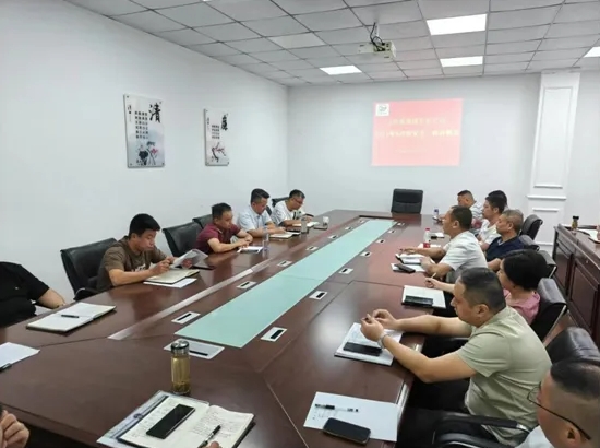 景德鎮(zhèn)長(zhǎng)運(yùn):召開8月份安全、機(jī)務(wù)工作例會(huì)