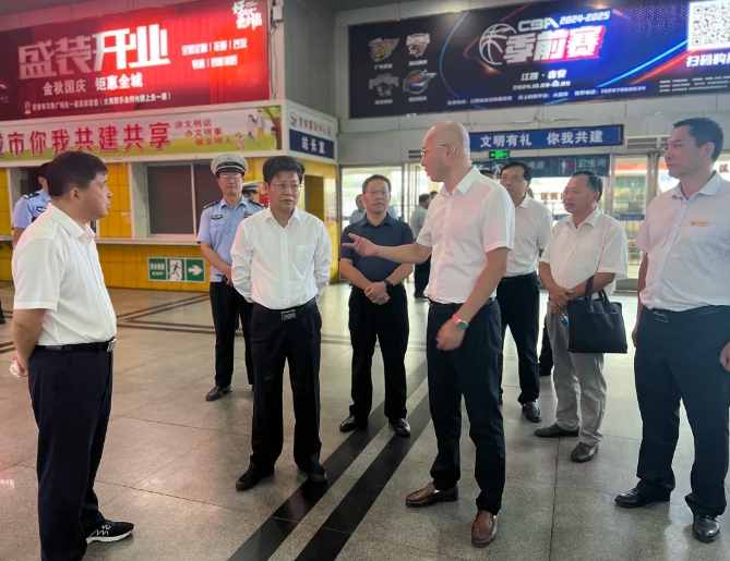 吉安公司：吉安市領導深入吉安長運督導國慶節(jié)前安全生產工作